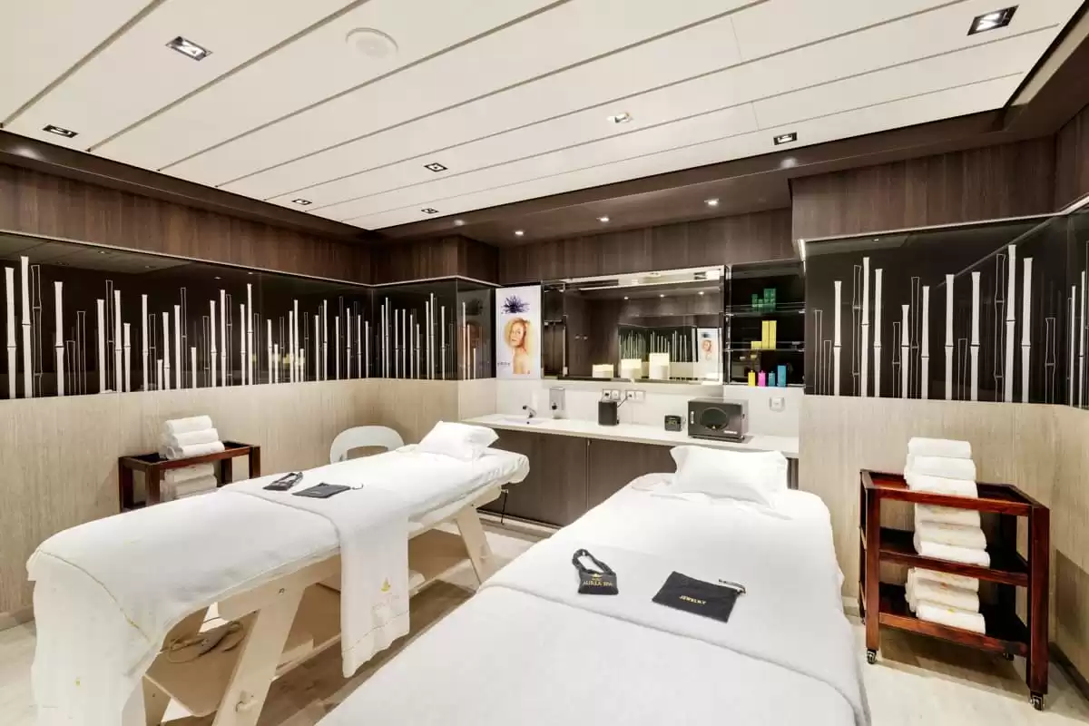 O  :  cabine 33