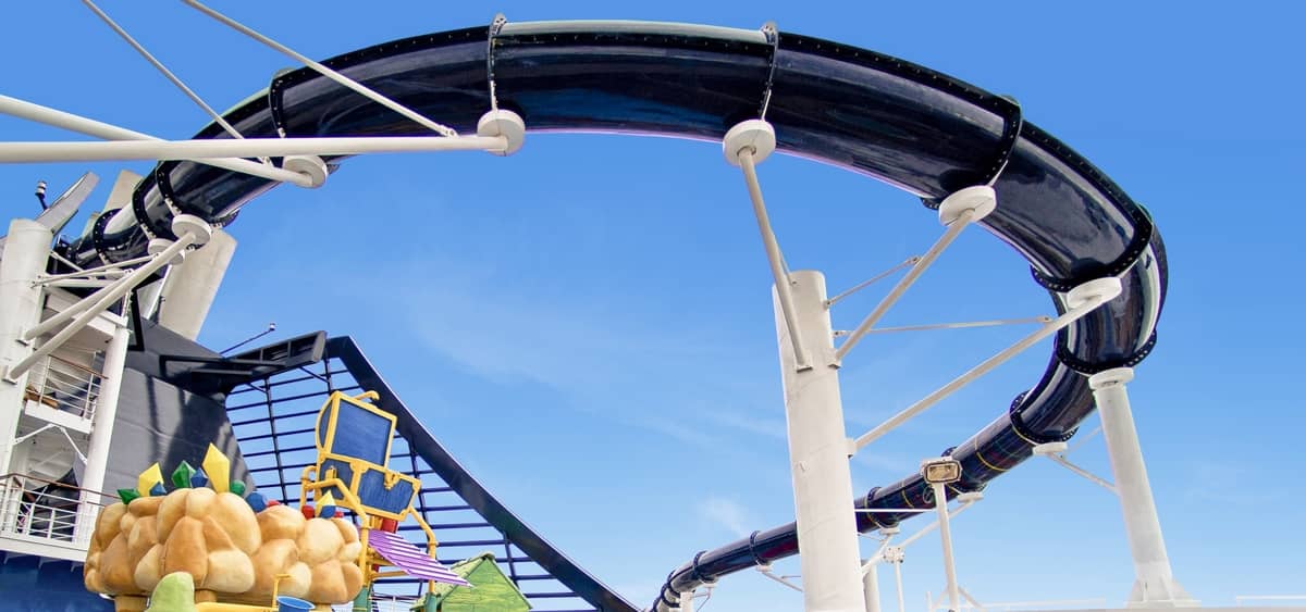 1- VERTIGO <br> DESCIDA ESPETACULAR COM VISTAS IMPRESSIONANTES