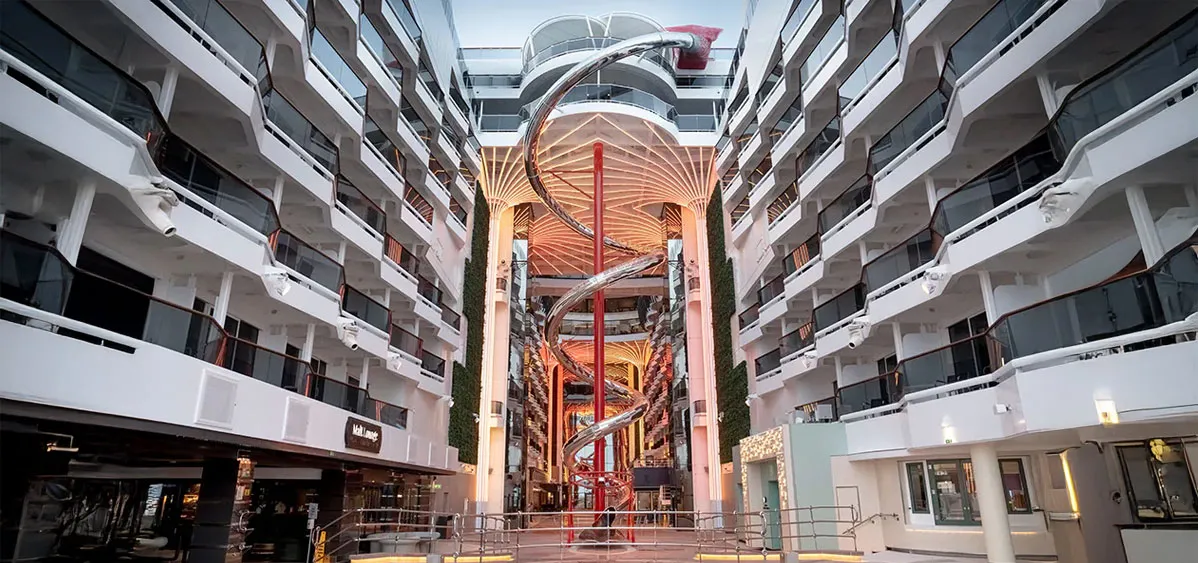 1- VENOM DROP @ THE SPIRAL <br> ESCORREGA SECO XXL SOBRE O MAR