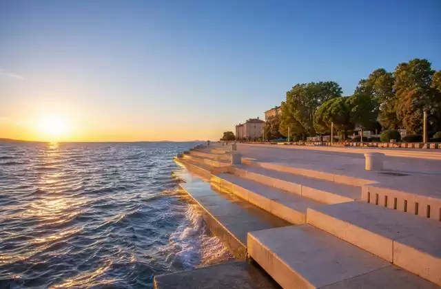 Em Zadar