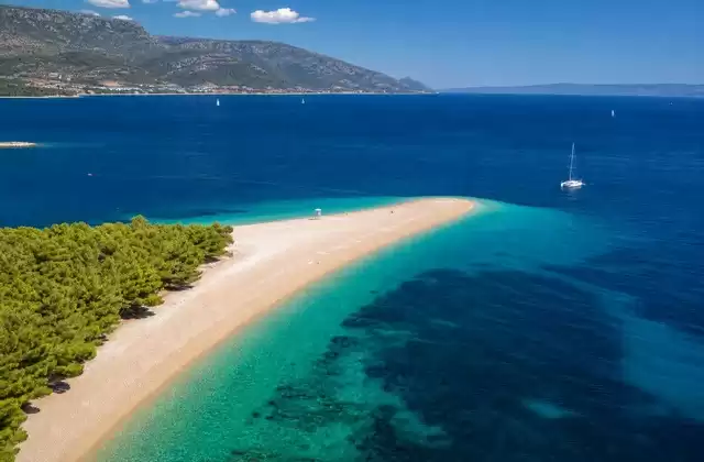Em Brač