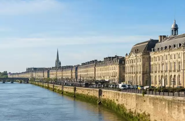 Cais de Bordéus