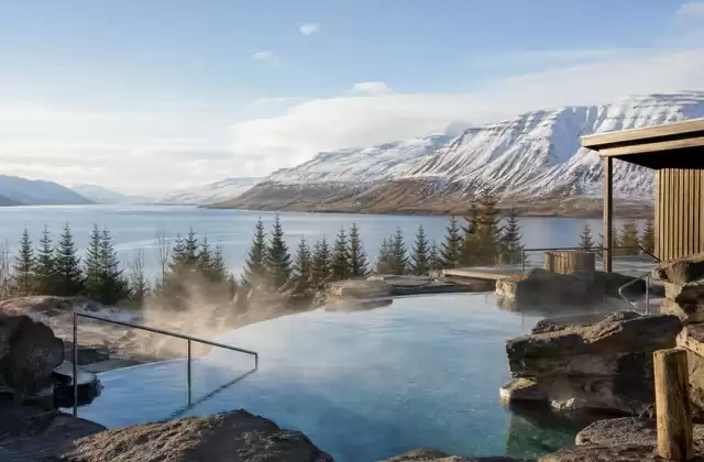 Em Akureyri