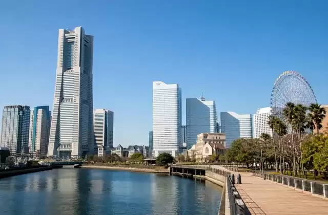 Em Yokohama
