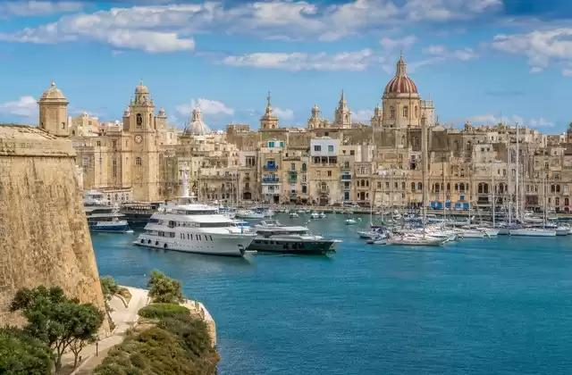 Em Vittoriosa