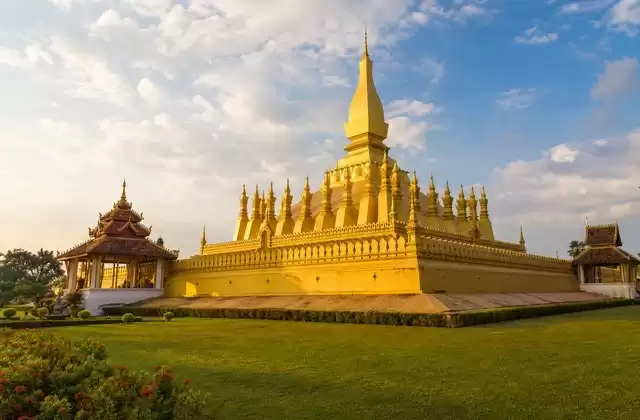 Pha That Luang