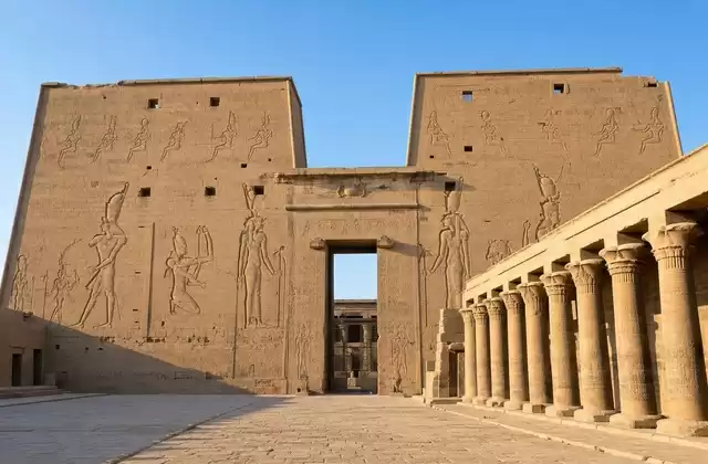 O templo de Hórus em Edfu