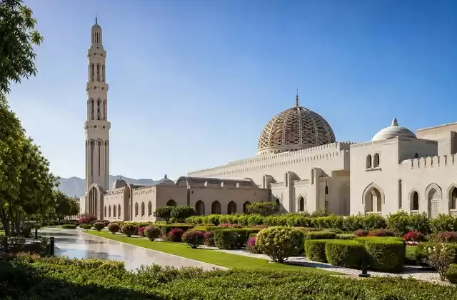 Große Sultan-Qabus-Moschee