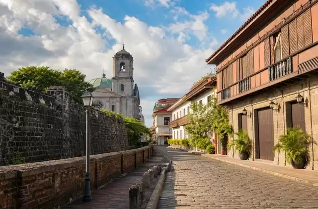 Intramuros