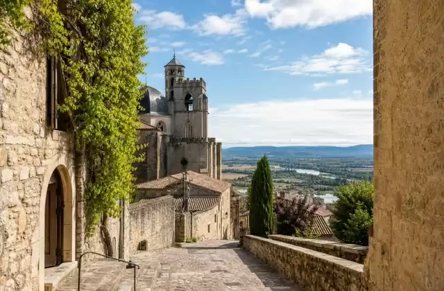 Viviers, a pérola medieval da Ardèche