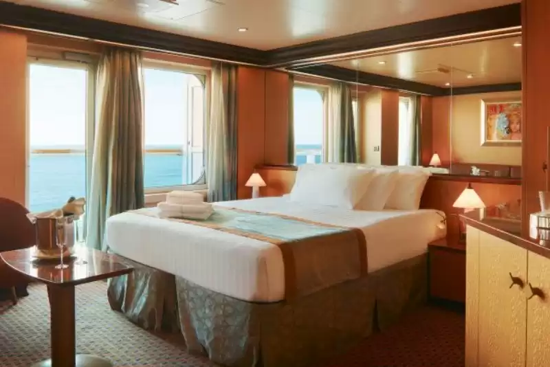 GRAND SUITE COM VARANDA DELUXE