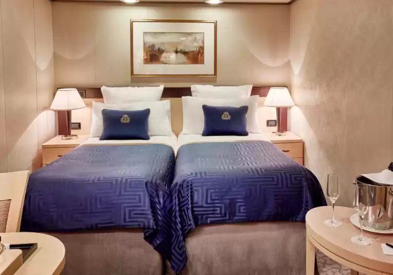 Cabina Britannia interior