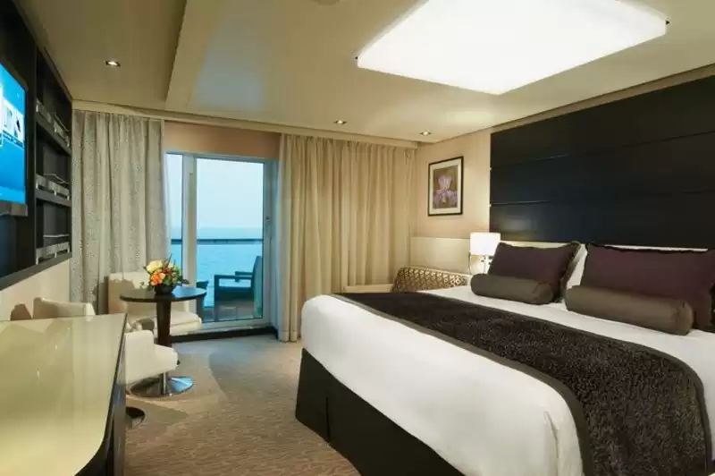 Suite Haven com quarto principal e uma grande varanda com vista para a popa